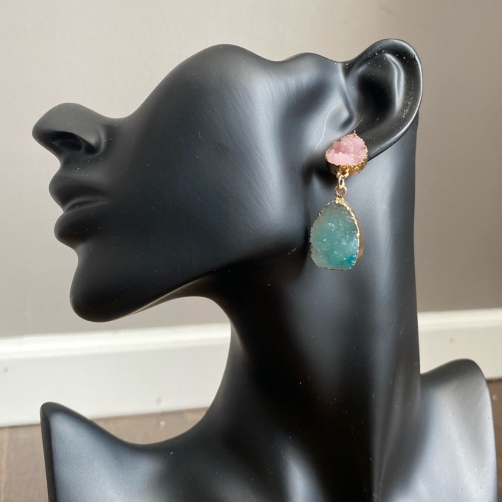 🔹New🔹Aqua Double Drop Stone Earrings - Picture 3 of 4